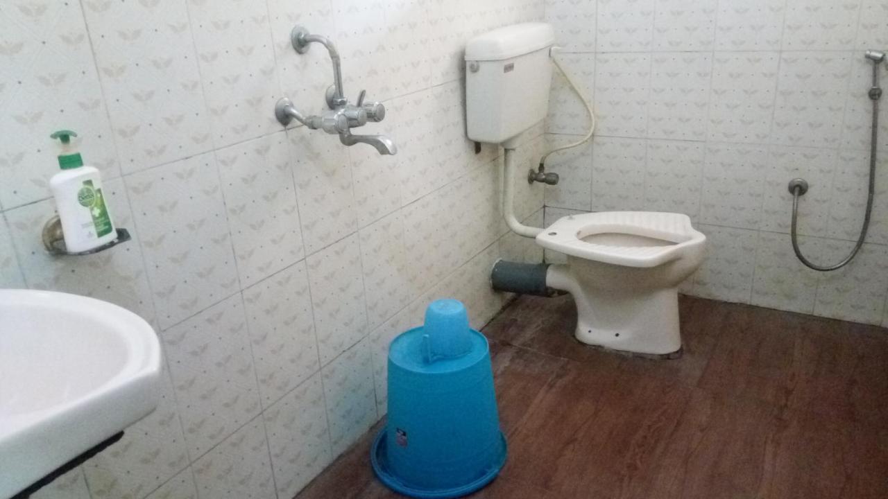 Hotel Sarang Lodge Панвел Экстерьер фото